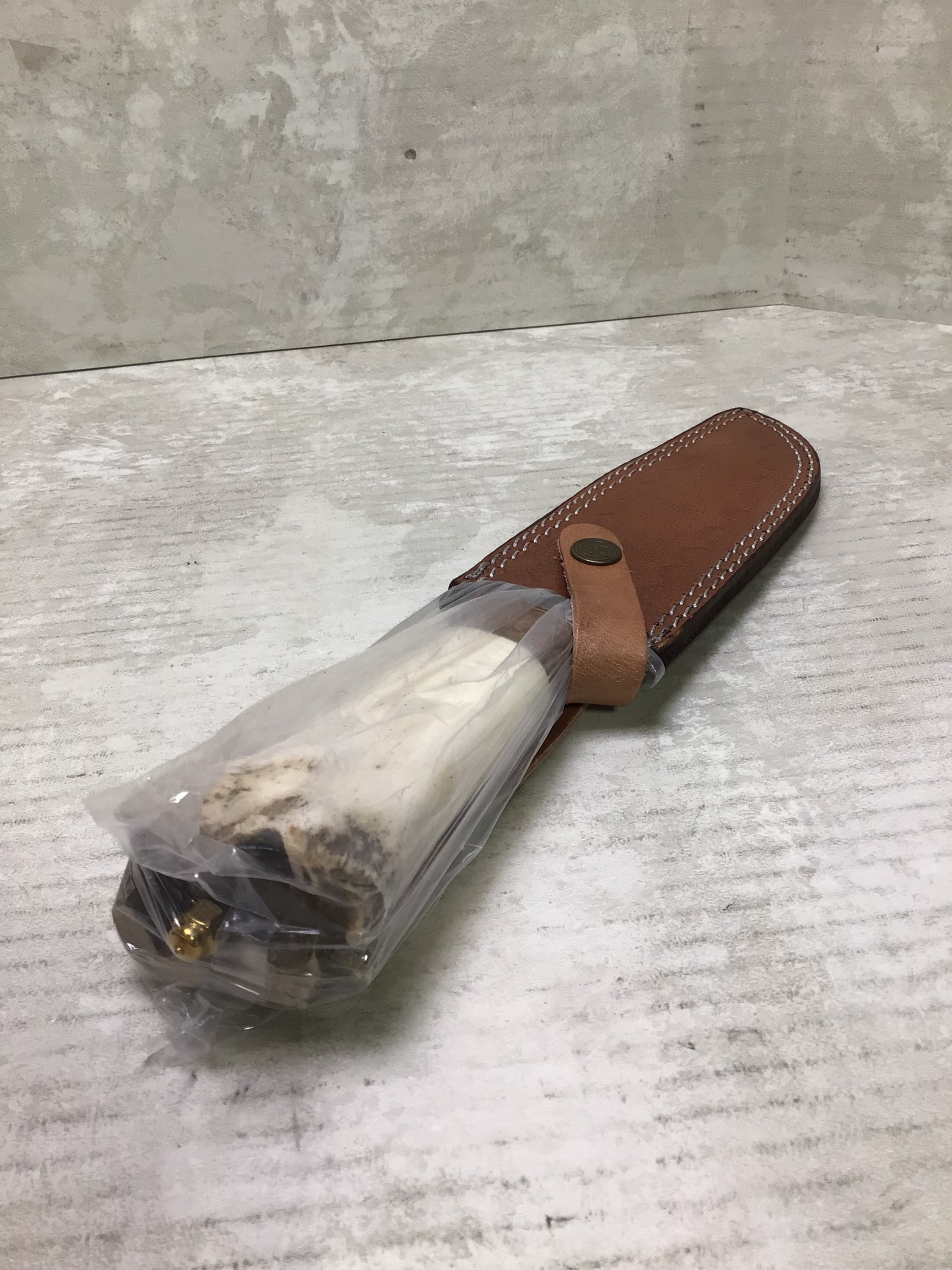 Handmade Damascus Bowie Exotic Camel Bone Knife (7694482079982)